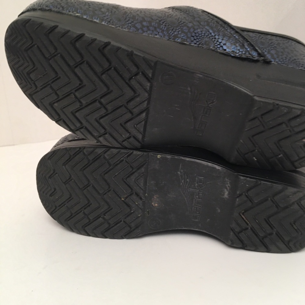 Dansko Clogs - Picture 2 of 8